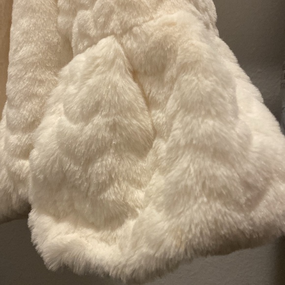 Tacera faux fur 3/4 cropped jacket - Picture 3 of 7